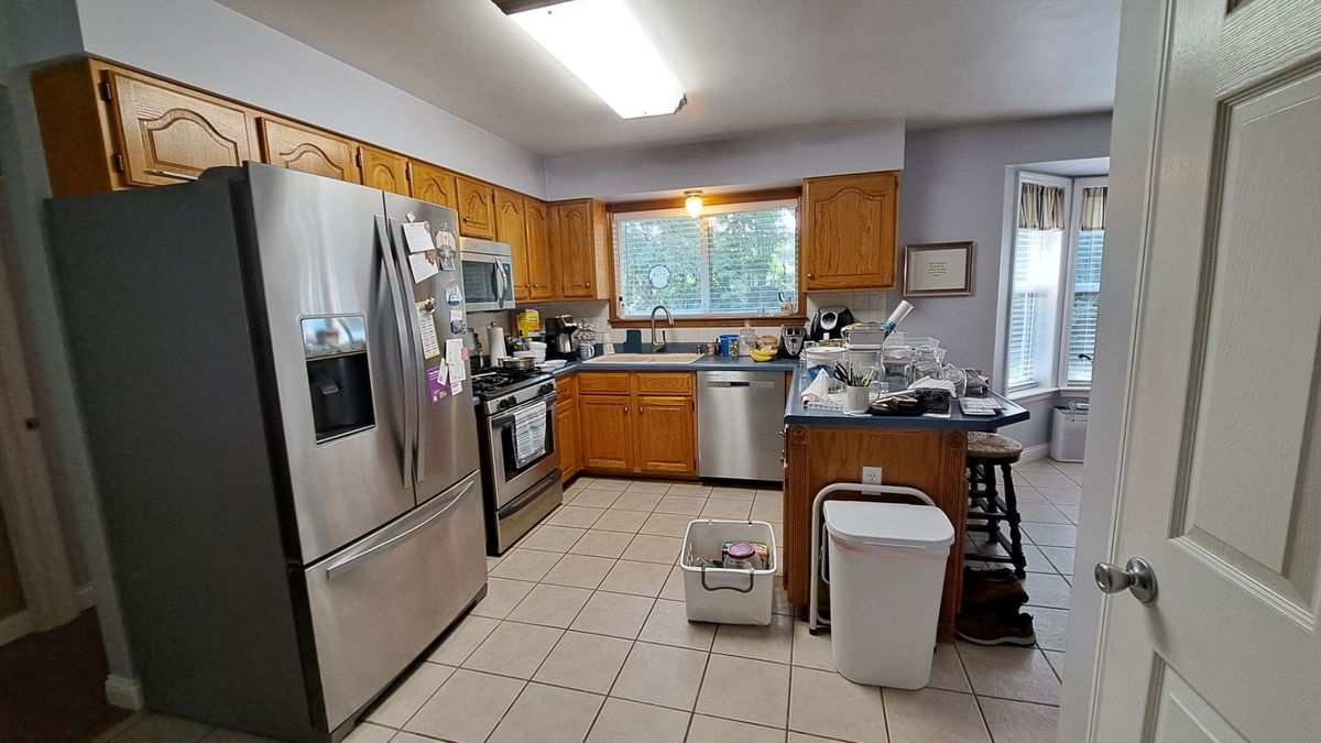 Kitchen of 3 Fairfax Dr